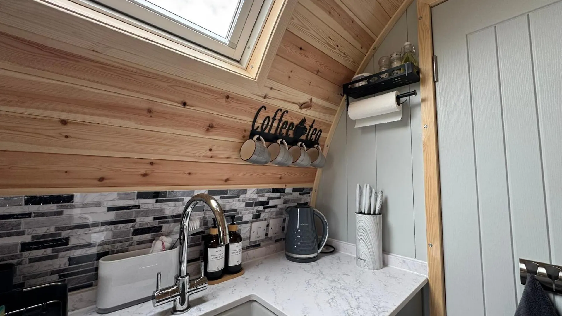 Field House Farm - Owl Lodge Or Honey Pod - Countryside Stay Near York Skipwith 0*,