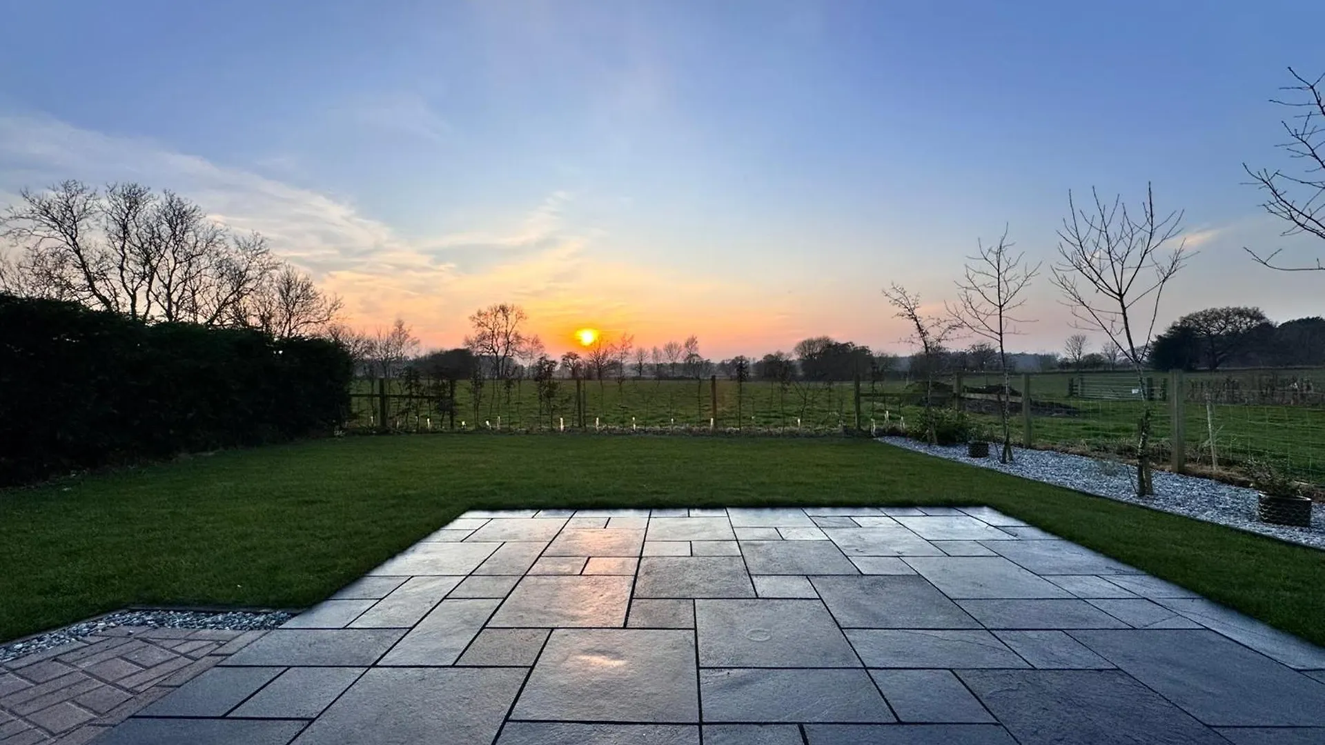 Field House Farm - Owl Lodge Or Honey Pod - Countryside Stay Near York Skipwith